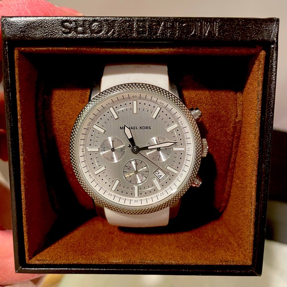 Michael Kors -  Chronograph  Watch - Picture 1 of 3